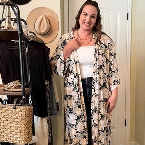 Saltwater Luxe Floral Kimono